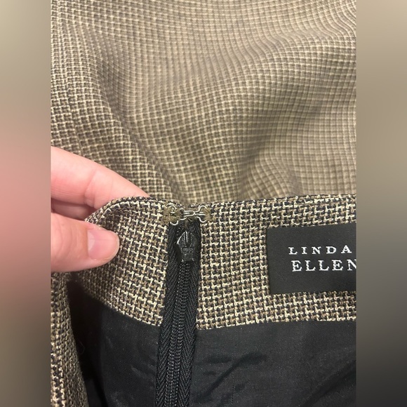 Linda Allard Ellen Tracy Pencil Skirt 8 Silk Wool Blend Tan Zipper Business - Picture 5 of 8